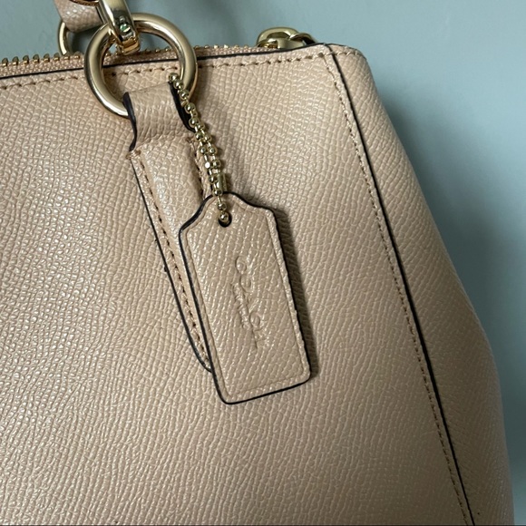 Coach
MINI CHRISTIE CARRYALL IN CROSSGRAIN LEATHER - beechwood - Picture 5 of 15